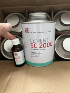 SL REMA TIP TOP CEMENT SC2000 Resina Epoxi Negra 1kg con Endurecedor ER-42 30g Adhesivo Industrial - Product Image 3
