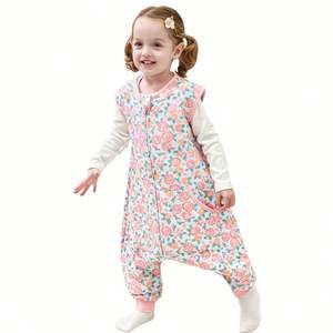 Saco de Dormir de Doble Capa para Niños con Diseño de Dibujos Animados Personalizado, Mameluco de Bebé con Piernas Separadas y Color Combinado - Product Image 1