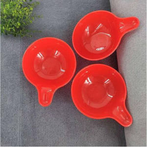 Utensilios de un o dos yuanes: cucharones para harina, cucharones para arroz, cucharones de plástico para agua, cucharas para agua, cucharones para fideos y cucharones de plástico rojos. - Product Image 5