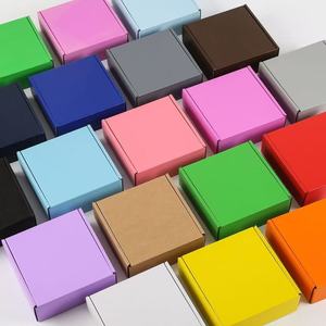 Caja <span class=keywords><strong>de</strong></span> papel Kraft corrugada plegable con logotipo personalizado, revestimiento UV para impresión en relieve, envío exprés para ropa/camisetas - Product Image 2