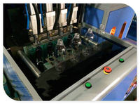 Machine de soufflage de bouteilles en PET semi-automatique, équipement de moulage par soufflage de bouteilles d'eau en plastique pour la production de bouteilles en PET