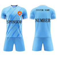 Fabricant de vêtements de sport, maillot de football en polyester à séchage rapide personnalisé, uniforme de football classique vierge, maillot de football de qualité supérieure