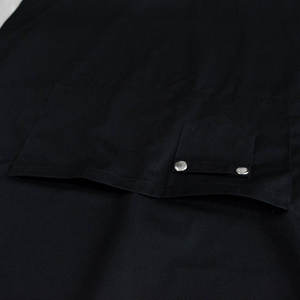 Delantal de Cocina Duradero y Ajustable con Cuello Tipo Corbata, Amplios Bolsillos Delanteros Dobles, Botón Metálico Decorativo, Uniforme de Trabajo - Product Image 4