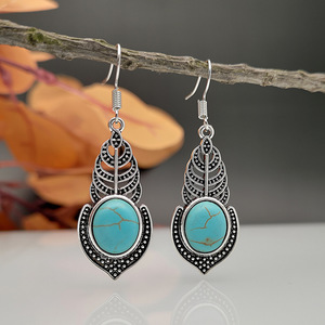 Orecchini a Goccia con Foglie per Donne, Stile Vintage Bohémien, Accessori per Orecchie da Indossare Quotidianamente - Product Image 1