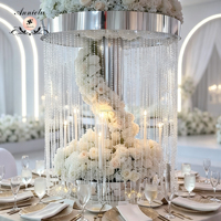 ANNIELU Nouveaux grands centres de table en métal doré avec perles acryliques, supports à fleurs et vases pour décorations de table de mariage, événements et fêtes