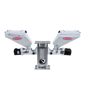 Hot Selling Dubbele Kleur Masterbatch Volumetrische Dosier: Hoge Precisie Dual-Schroef Invoersysteem Voor Spuitgietmachines - Product Image 1
