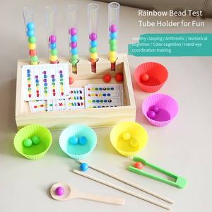 Jouet éducatif pour la petite enfance, entraînement de la motricité fine, reconnaissance des couleurs et séquençage, avec tubes à essai et perles à clipser - Product Image 2