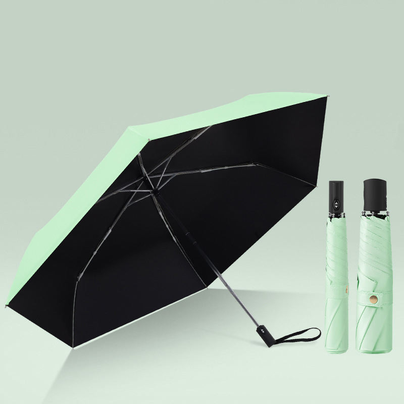 สีเขียวอ่อน