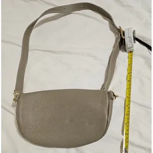 Nuova Borsa a Tracolla/Cintura in Vera Pelle - Product Image 4