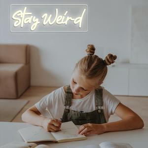 Enseigne lumineuse à LED USB Stay Weird, dimmable, pour salle de classe, coin lecture, décoration de chambre d'enfant, enseigne électronique - Product Image 3