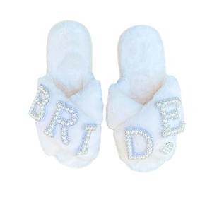 Pantuflas de Novia, Zapatillas de Casa de Felpa con Corazón de Diamantes de Imitación para <span class=keywords><strong>el</strong></span> Día de la Boda, Preparación para <span class=keywords><strong>el</strong></span> Día Nupcial, Regalo para Despedida de Soltera - Product Image 1