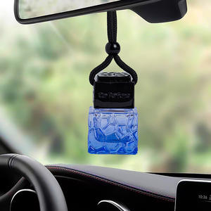 Diffuseur d'huiles essentielles pour voiture, flacon en verre vide de 8 ml, parfum d'ambiance, parfum, bouteille suspendue avec bouchon en bois - Product Image 6