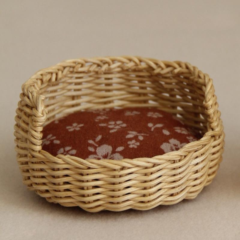 Cama de gato de color claro