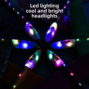 Aeroplano in Schiuma EPP da 48 Centimetri con Luci LED, Giocattolo Volante per Sport all'Aperto per Bambini e Adulti - Product Image 4