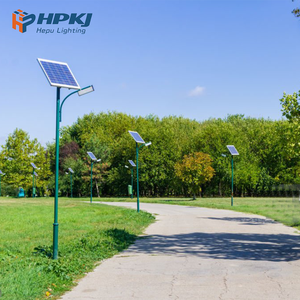 Farola Solar LED de 600W-2000W con Control Remoto, Poste de Luz Impermeable IP65, Duración de 8-10 Horas para Jardín/Autopista - Product Image 4
