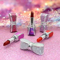 Rouge à lèvres solide imperméable de luxe en gros, cosmétiques pour femmes, rouge à lèvres en forme de nœud papillon en diamant