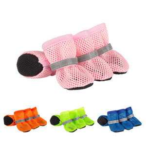 Chaussures d'été pour chien antidérapantes, respirantes, résistantes à l'usure, à semelle souple, design mignon et tendance, protection des pattes pour chiots - Product Image 3