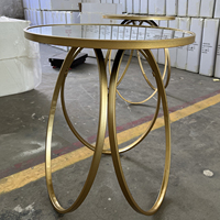 Table basse de style américain avec plateau en miroir, nouveau design moderne avec base en métal, meubles tendance pour la maison