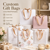 Sac en papier personnalisé avec logo OEM, taille sur mesure, recyclable, pour la présentation de la marque et l'emballage de marchandises