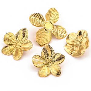 Boucles d'oreilles grandes fleurs en acier inoxydable plaqué or 14 carats, style bohème élégant et original, résistantes à l'eau, pour femmes, vente en gros, ne ternissent pas - Product Image 2
