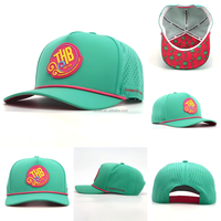 Nueva Gorra de Béisbol de Moda Personalizada con Parche de Goma PVC, 5 Paneles, Poliéster Impermeable, Deportiva para Golf, Corte Láser, Perforada, Estilo Dad Hat con Cuerda