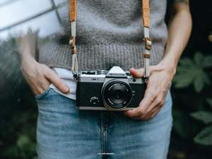 Appareil photo de voyage Olympus OM-3 Silver Micro Four Thirds avec Full HD 4K et stabilisation optique de l'image - Product Image 5