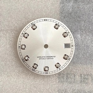 新作28.5mm日本NH35NH36自動移動時計ステンレス鋼ジルコンダイヤル付き労働マークアクセサリー - Product Image 4