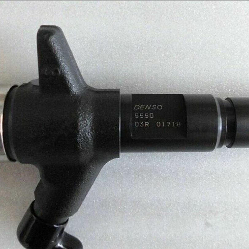 diesel fuel common-rail injector 33800-45700 095000-8310 for Hyundai Excavator