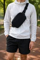 Sac banane bandoulière en nylon recyclé avec logo personnalisé pour le voyage, vente en gros, fabricant OEM