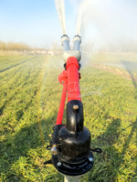 Arroseur à canon de pluie agricole à double canal Titans avec options de vitesse de boîte de vitesses et garantie de 5 ans