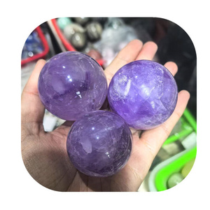Commercio all'ingrosso <span class=keywords><strong>di</strong></span> pietre naturali <span class=keywords><strong>di</strong></span> ametista sfera <span class=keywords><strong>di</strong></span> pietre gemma fantasia pietre curative <span class=keywords><strong>di</strong></span> ametista sfera <span class=keywords><strong>di</strong></span> cristallo sfera per la vendita - Product Image 1