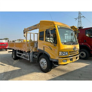 Grue montée sur camion FAW 4x2 de 5 tonnes avec flèche télescopique de 11 m, caisse de chargement de 4,5 m, garantie internationale gratuite - Product Image 3