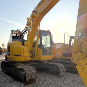 Escavatore Komatsu PC138US Usato da 13 Tonnellate |   Escavatore Cingolato Idraulico Originale Giapponese a Coda Corta |   Escavatore Komatsu Usato - Product Image 1