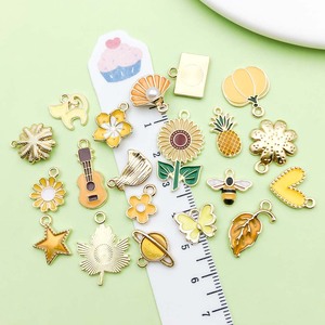 Dijes de aleación amarilla, 20 estilos, colgantes de flor, girasol y margarita para accesorios de joyería DIY, engaste de bisel de aleación de zinc unisex - Product Image 3