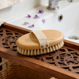 Ventes chaudes Brosse de bain pour le corps en bois de hêtre à poils de sanglier naturels en nylon ovale simple Brosse de massage réutilisable pour peau sèche Logo personnalisé - Product Image 3