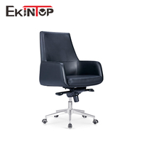 Chaise de bureau ergonomique en cuir de luxe à dossier haut avec design contemporain et hauteur réglable