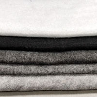 Matériau de frappe en polyester découpé à l'emporte-pièce Type de tissu en organza Revêtement en PES Manchon en feutre souple Cage Aiguille perforée Entoilage matelassé