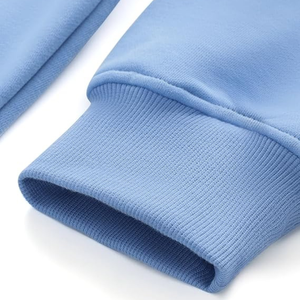 Sweat-shirt classique à col rond pour homme en bleu - Sweat-shirt confortable et polyvalent pour un usage décontracté - Product Image 3