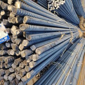 Barra <span class=keywords><strong>de</strong></span> refuerzo <span class=keywords><strong>de</strong></span> acero al carbono precortada 10 <span class=keywords><strong>mm</strong></span> <span class=keywords><strong>de</strong></span> diámetro 9m <span class=keywords><strong>de</strong></span> longitud para zapatas <span class=keywords><strong>de</strong></span> hormigón y trabajos <span class=keywords><strong>de</strong></span> cimentación - Product Image 1