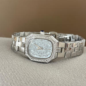 Reloj de Pulsera de Cuarzo para Mujer, Nuevo, Exquisito, de Alta Calidad, con Diamantes de Morganita, Diseño Moderno, Correa de Acero Inoxidable, Resistente al Agua - Product Image 3