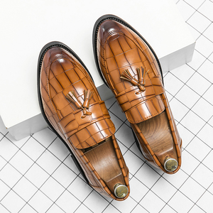 Mocassins en Cuir Verni Noirs Épais pour Hommes, Taille 38-46, Chaussures <span class=keywords><strong>de</strong></span> <span class=keywords><strong>Ville</strong></span> Décontractées et d'Affaires, Prix Abordable - Product Image 1