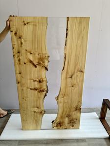 โต๊ะไม้ขอบธรรมชาติฝังอีพ็อกซี่เรซิ่น โต๊ะรับประทานอาหารสไตล์เรียบง่ายไม่ซ้ำใครพร้อมแผ่นไม้ธรรมชาติ บริการ OEM/ODM - Product Image 6