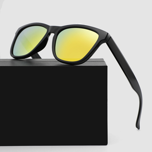 <span class=keywords><strong>CONCHEN</strong></span> 2025 Klassische Trendige Sonnenbrillen Retro UV400 Eckige Plastik-Sonnenbrillen Vintage Anpassbares Logo Polarisierte Sonnenbrillen für Herren - Product Image 4