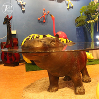 Table basse créative moderne en fibre de verre en forme d'hippopotame avec dessus en verre rond