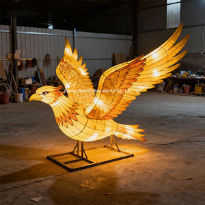 Realistische Gouden Adelaar Vogellantaarn Zijden Lantaarn Levendig Thema Dierenvogel Festival Lantaarn voor Park Buiten Binnen Decoratie - Product Image 4