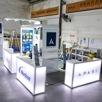 Stand d'exposition modulaire TIANYU innovant 10x10 pieds, solution d'exposition hybride avec esthétique de cadre dissimulé pour utilisation en galerie