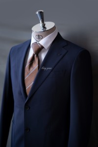Abito da <span class=keywords><strong>uomo</strong></span> personalizzato 2026 in stile lana, classico, <span class=keywords><strong>slim</strong></span>-<span class=keywords><strong>fit</strong></span>, monopetto, con cerniera, impermeabile, taglia per adulti - Product Image 2