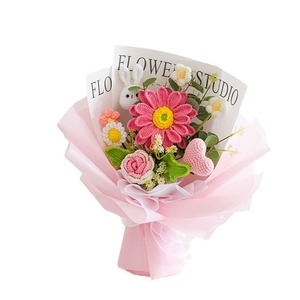 Flores Artificiales Hechas a Mano, Ramo de Flores de Ganchillo con Lirios, Rosas y Tulipanes para Regalo del Día de San Valentín o del Día de la Madre - Product Image 5