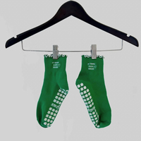 Chaussettes de Pilates personnalisées OEM ODM avec grip, broderie personnalisée, logo sur mesure pour le yoga et le Pilates