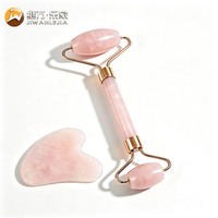 Set Roller Gua Sha Kristal Mawar Kuarsa Pemutih Wajah Harga Pabrik Jiwan Lejia dengan Batu Berbentuk Hati Merah Muda